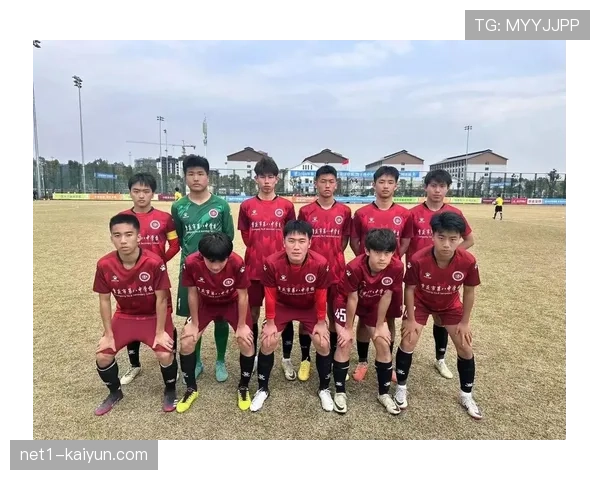 本学期校园足球赛事融合社会青训机构，角色显著增强